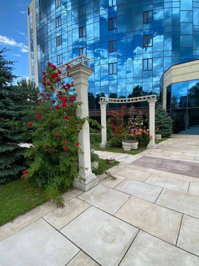 Hotel Misto Spa & Fitness Kharkiv Exterior photo