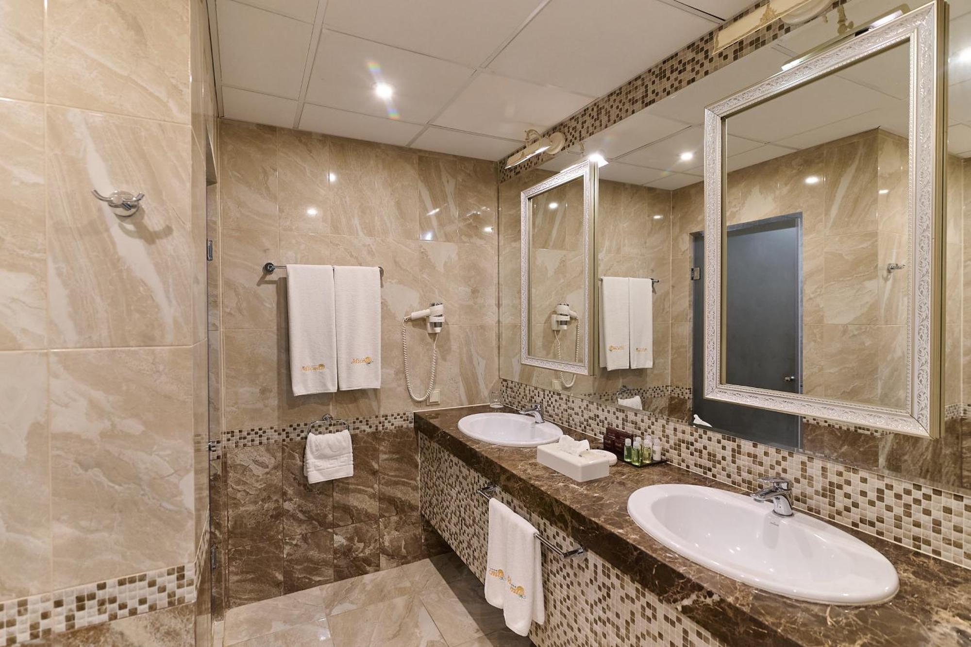 Hotel Misto Spa & Fitness Kharkiv Exterior photo