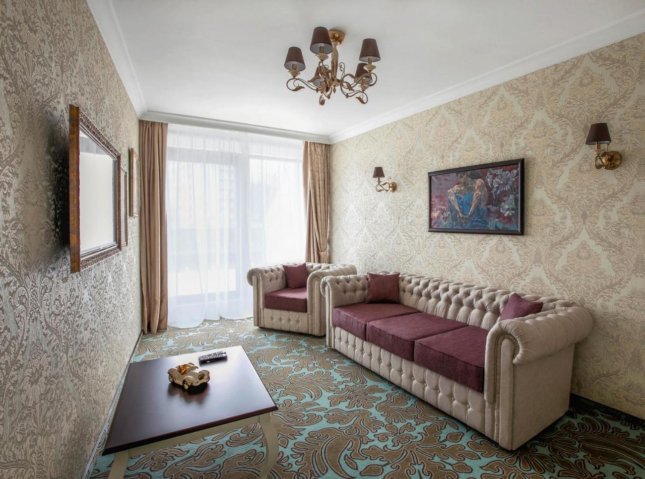 Hotel Misto Spa & Fitness Kharkiv Exterior photo